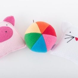 Sonajero x 3 AINÉ – CHANCHO PELOTA GATO